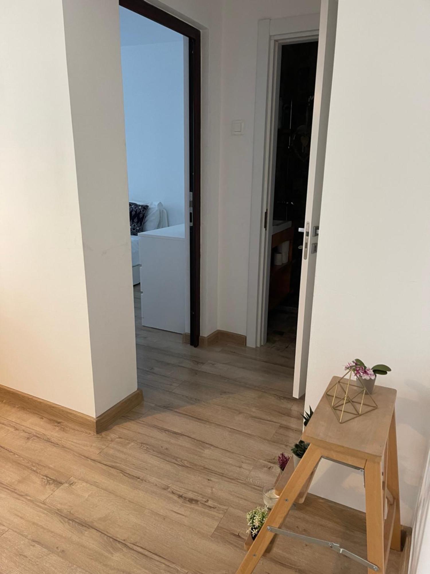 Cellini Apartment Bucureşti Ngoại thất bức ảnh