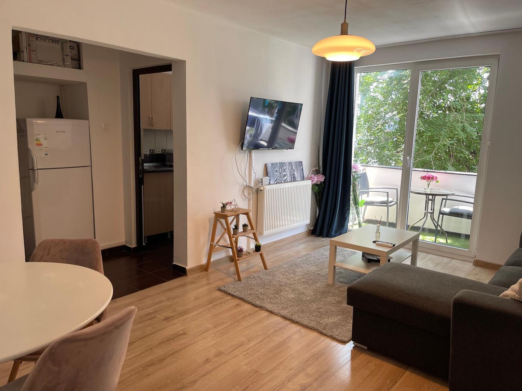 Cellini Apartment Bucureşti Ngoại thất bức ảnh